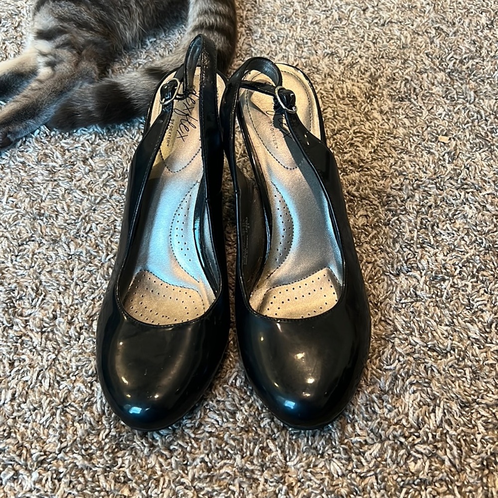 Dexflex size 10 open heal wedge dress heals